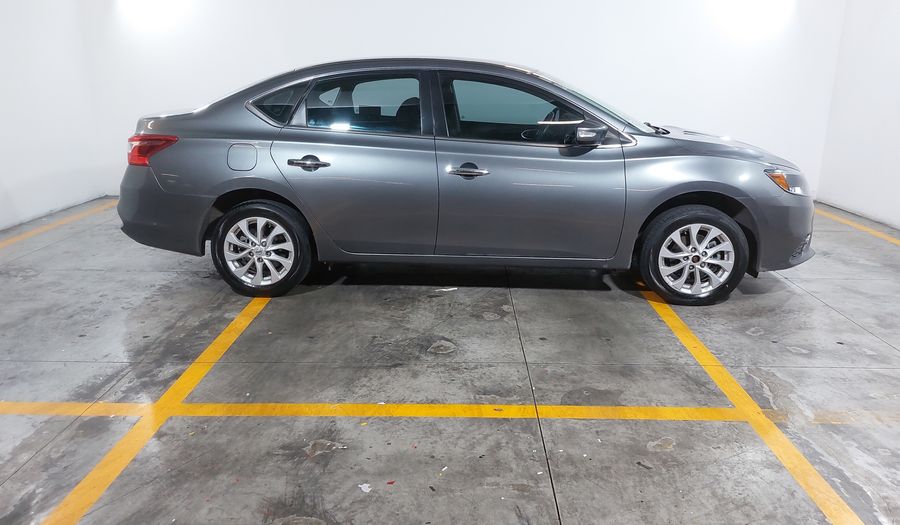 Nissan Sentra 1.8 ADVANCE CVT Sedan 2017