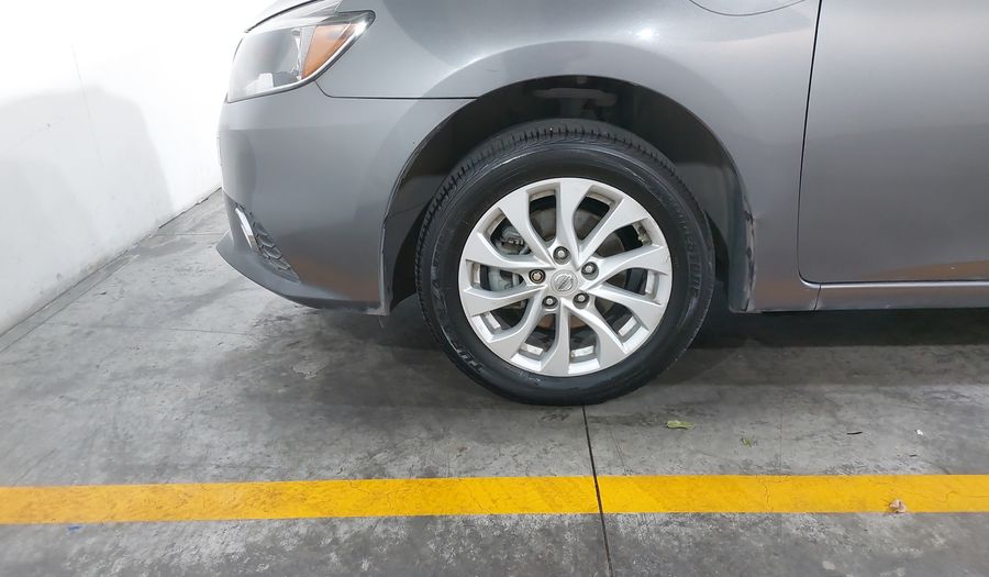 Nissan Sentra 1.8 ADVANCE CVT Sedan 2017