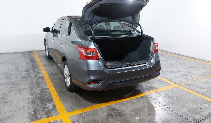 Nissan Sentra 1.8 ADVANCE CVT Sedan 2017