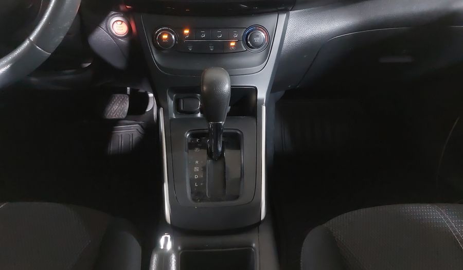Nissan Sentra 1.8 ADVANCE CVT Sedan 2017