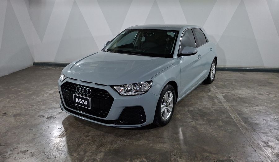 Audi A1 1.0 SB 30 TFSI URBAN DCT Hatchback 2021