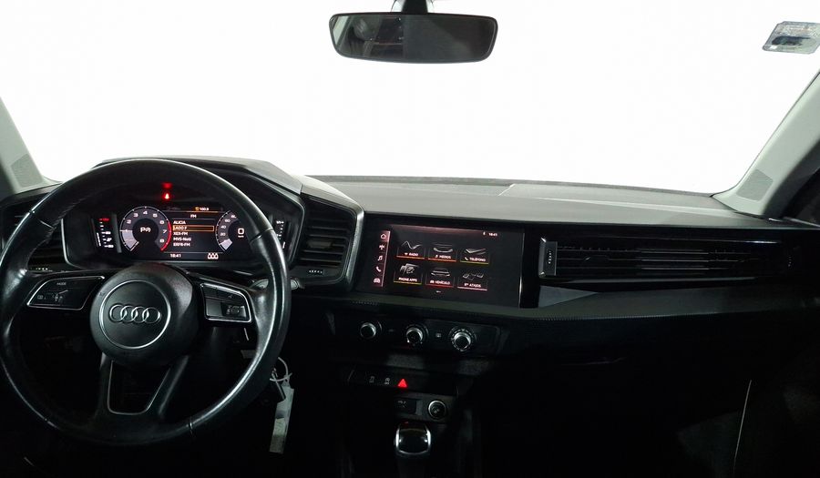 Audi A1 1.0 SB 30 TFSI URBAN DCT Hatchback 2021