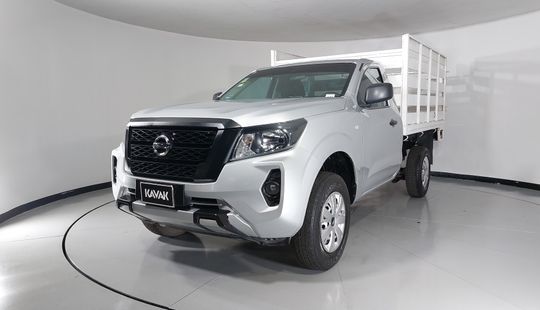 Nissan • NP300