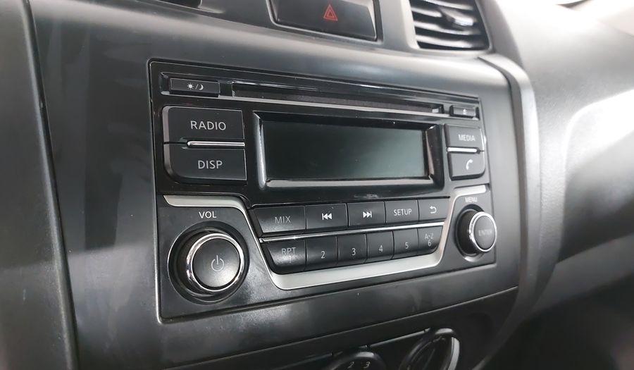 Nissan Np300 2.5 NP300 ESTACAS Pickup 2021