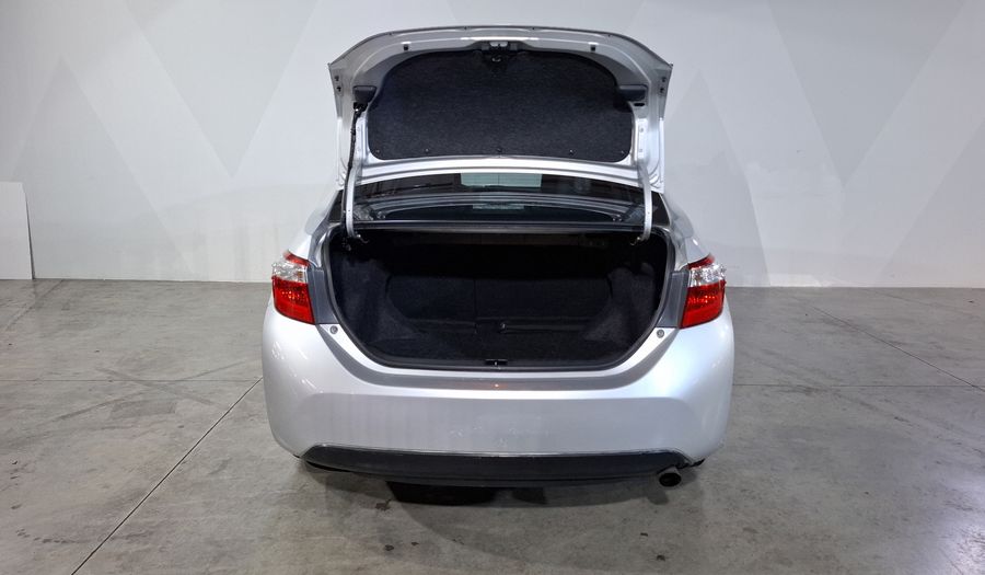 Toyota Corolla 1.8 LE AT Sedan 2014