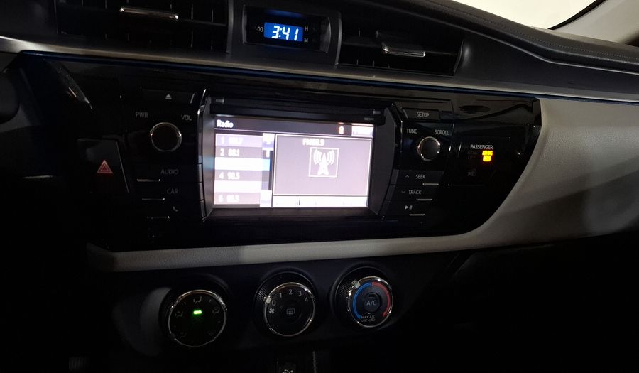 Toyota Corolla 1.8 LE AT Sedan 2014