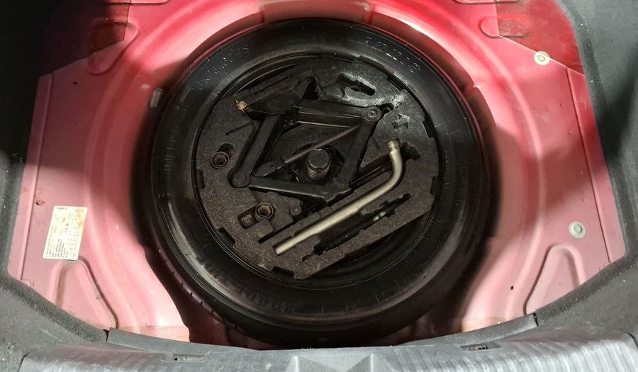 Volkswagen Beetle 2.5 TIPTRONIC Hatchback 2014