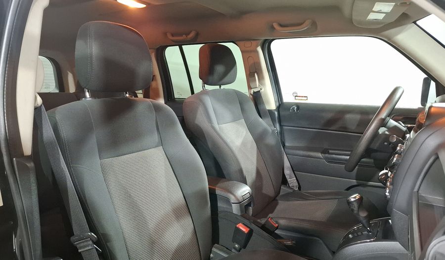 Jeep Patriot 2.4 SPORT FWD CVT Suv 2011