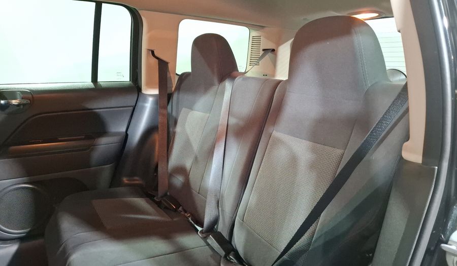Jeep Patriot 2.4 SPORT FWD CVT Suv 2011