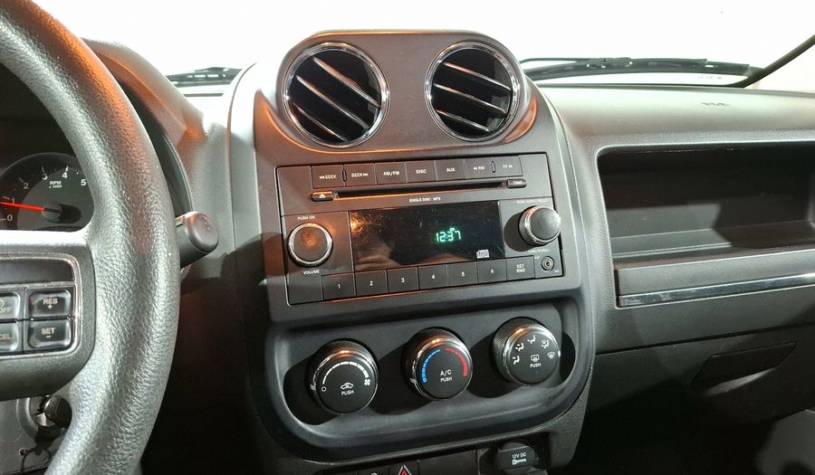 Jeep Patriot 2.4 SPORT FWD CVT Suv 2011