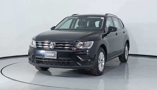 Volkswagen • Tiguan