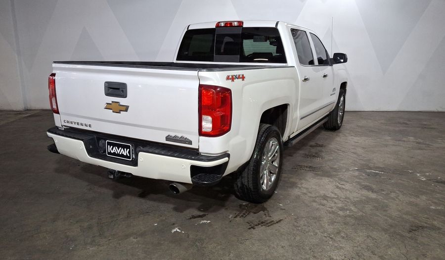 Chevrolet Cheyenne 6.2 2500 CHEYENNE CREW CAB G AT 4WD Pickup 2017