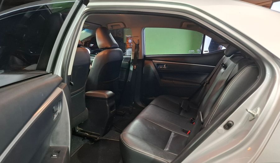 Toyota Corolla 1.8 SE-G Sedan 2018