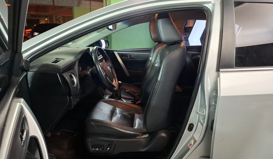 Toyota Corolla 1.8 SE-G Sedan 2018
