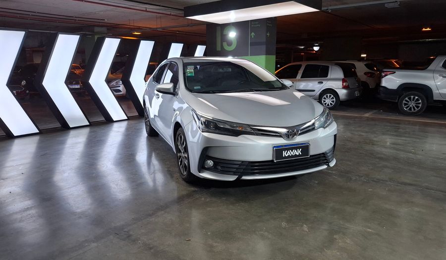 Toyota Corolla 1.8 SE-G Sedan 2018