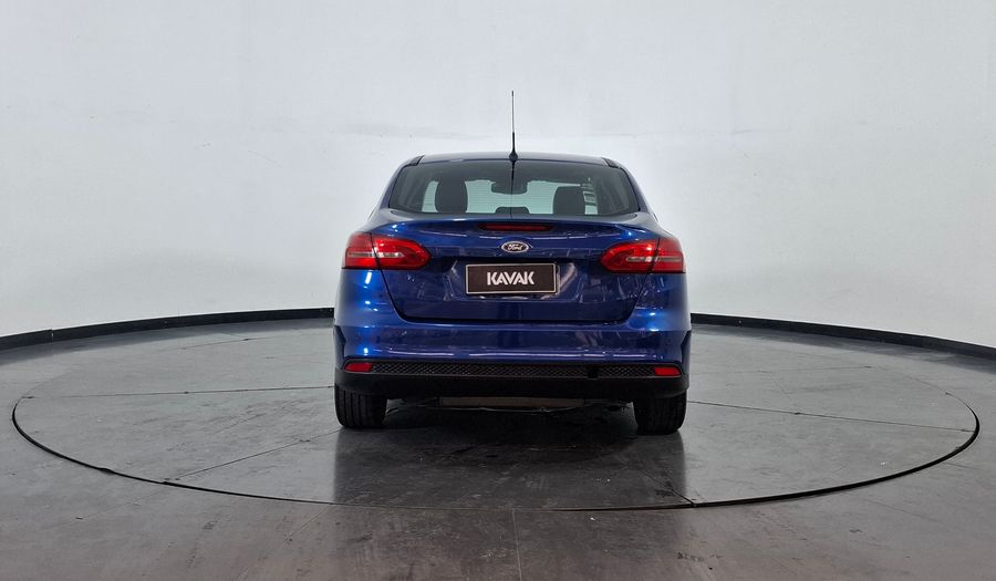 Ford Focus Iii 2.0 TITANIUM POWERSHIFT Sedan 2016