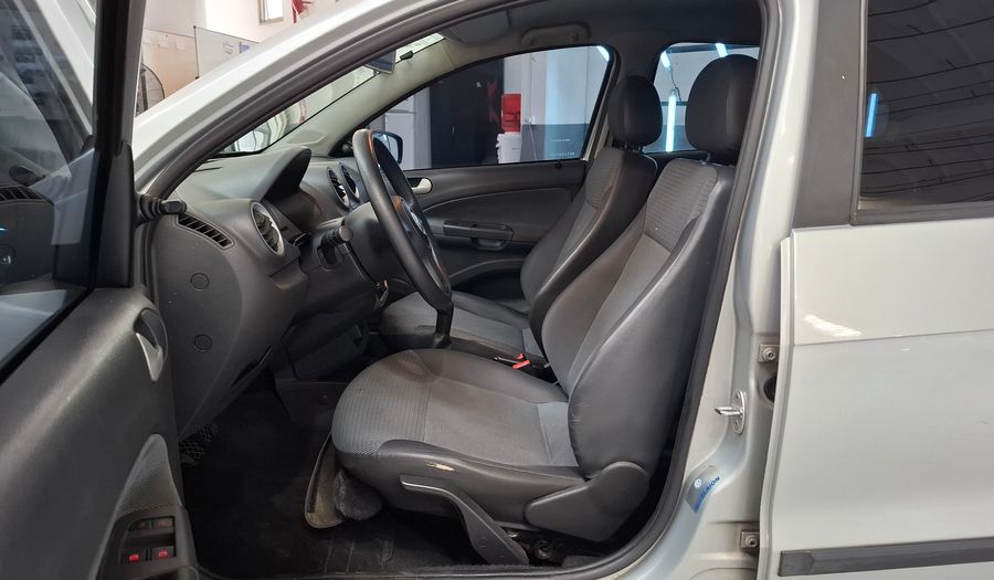 Volkswagen Gol Trend 1.6 PACK III Hatchback 2012