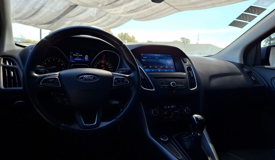 Ford Focus Iii 2.0 SE Hatchback 2017