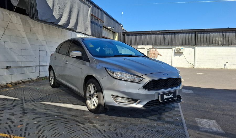 Ford Focus Iii 2.0 SE Hatchback 2017