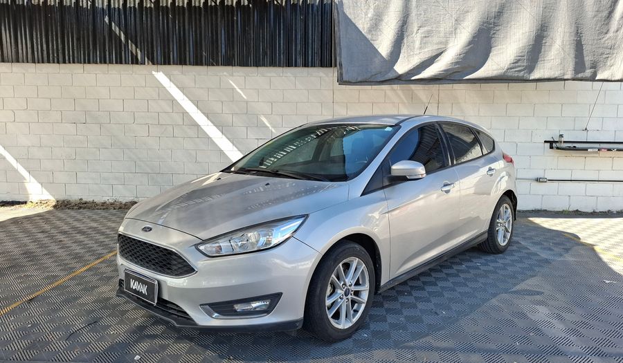 Ford Focus Iii 2.0 SE Hatchback 2017