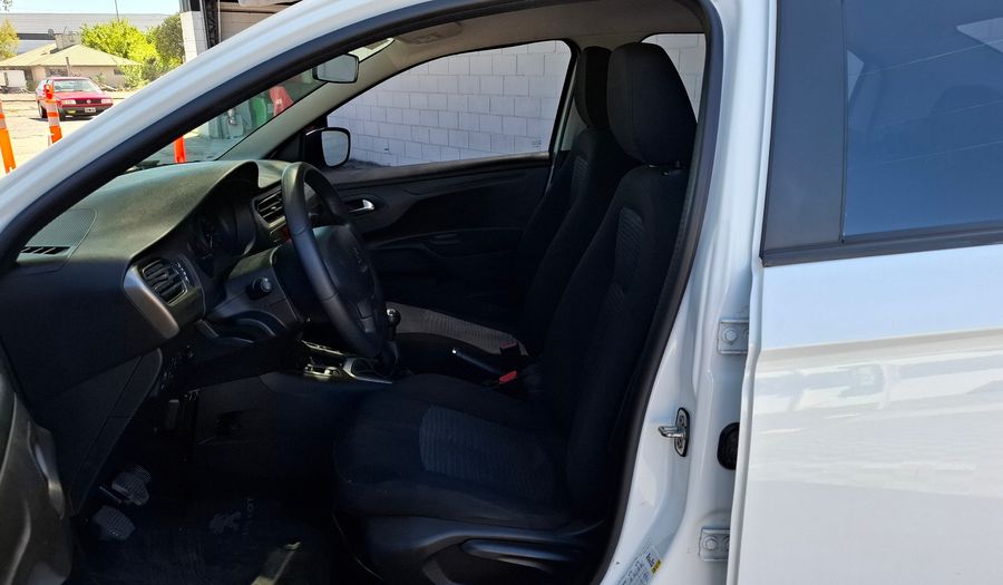 Peugeot 301 1.6 HDI ALLURE Sedan 2017