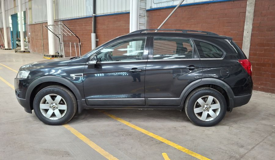Chevrolet Captiva 2.4 LS Suv 2012