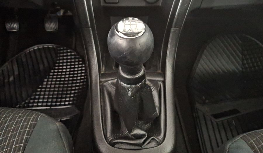 Suzuki Swift 1.4 GLX MT Hatchback 2016