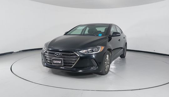 Hyundai • Elantra