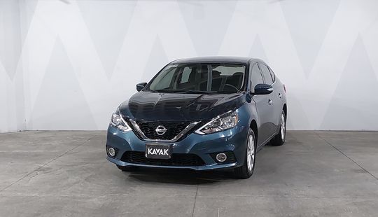 Nissan • Sentra