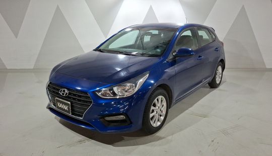Hyundai • Accent