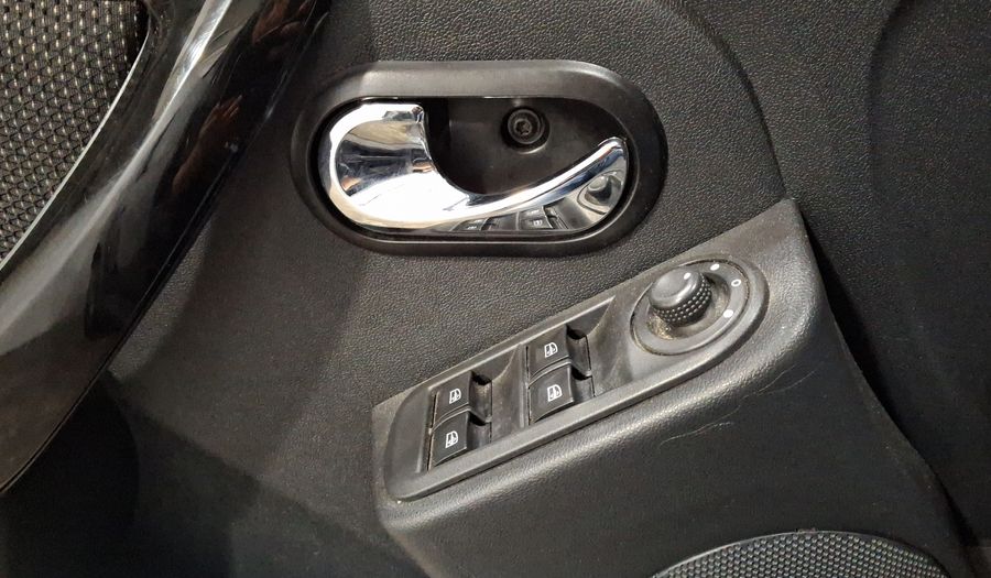 Renault Duster 2.0 INTENS DEH Suv 2019