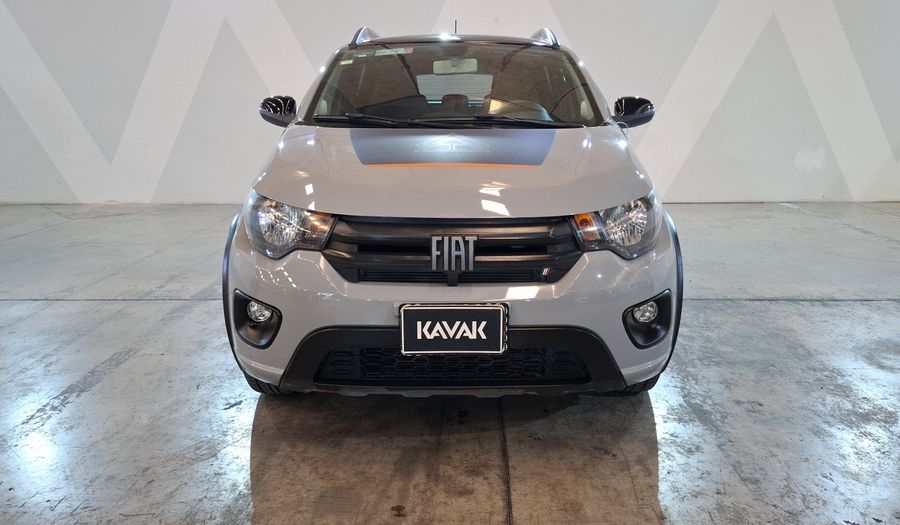 Fiat Mobi 1.0 TREKKING Hatchback 2023