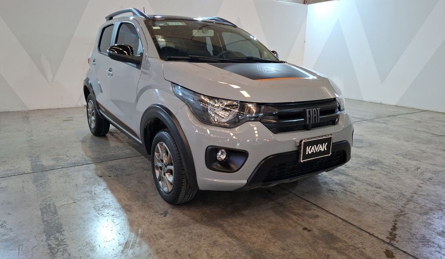 Fiat Mobi 1.0 TREKKING Hatchback 2023