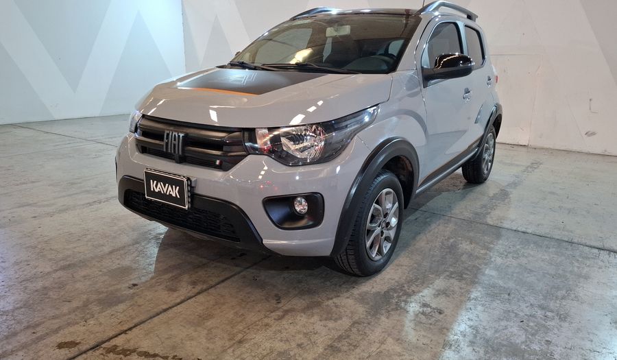 Fiat Mobi 1.0 TREKKING Hatchback 2023