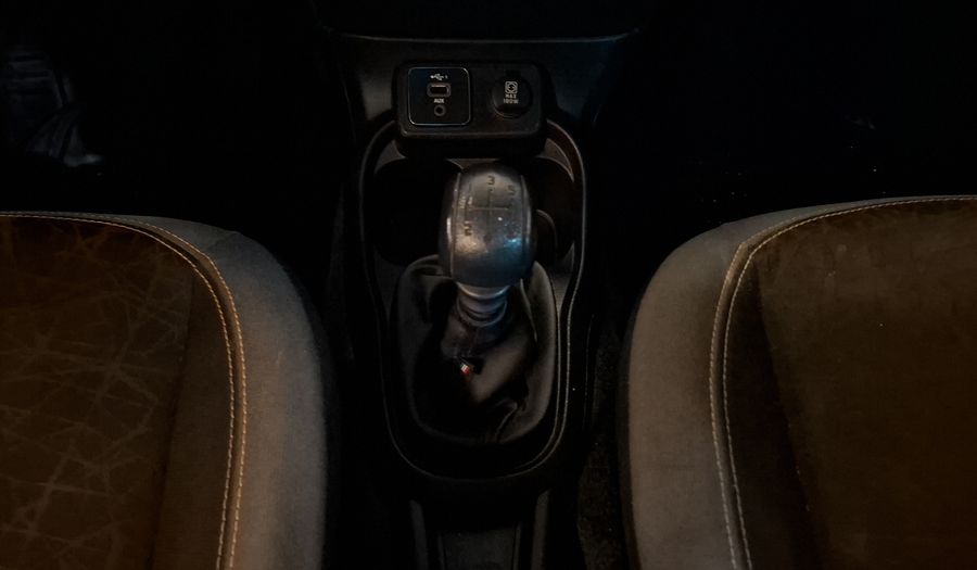 Fiat Mobi 1.0 TREKKING Hatchback 2023