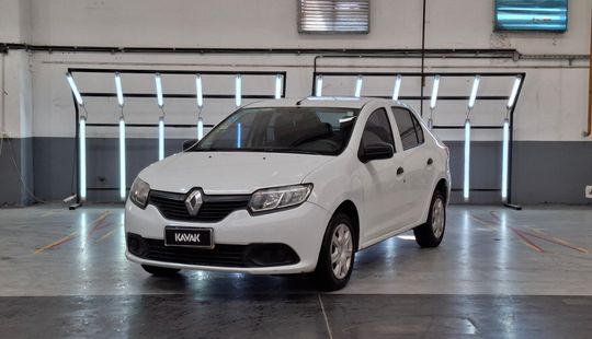 Renault • Logan