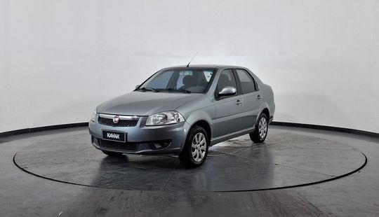 Fiat • Siena