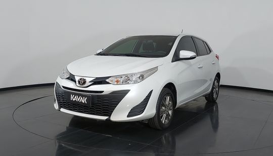 Toyota • Yaris
