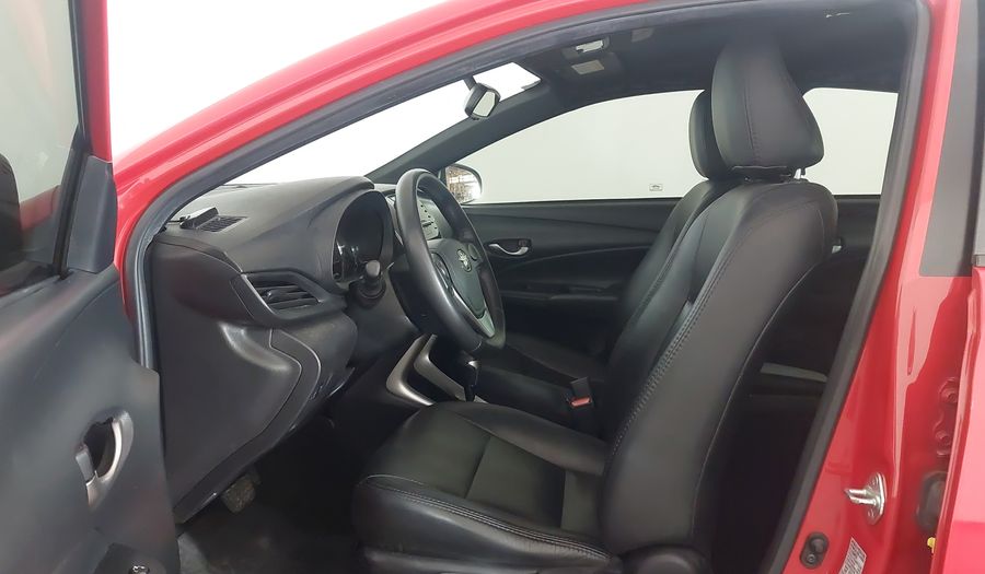 Toyota Yaris XL MULTIDRIVE Hatchback 2019