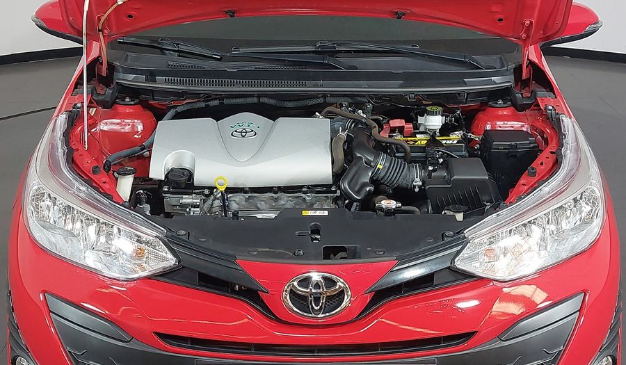 Toyota Yaris XL MULTIDRIVE Hatchback 2019