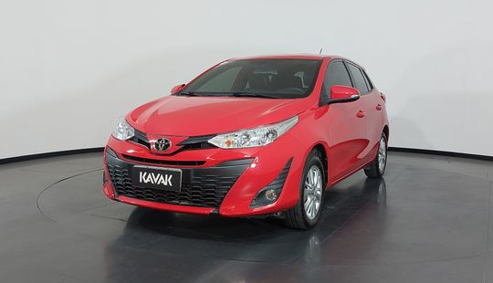 Toyota • Yaris