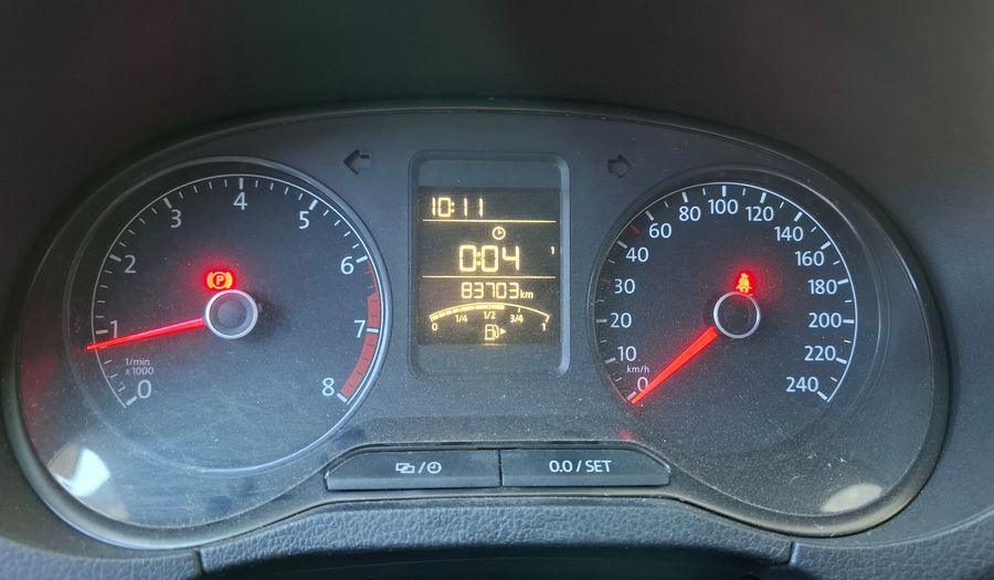 Volkswagen Polo 1.6 COMFORTLINE Sedan 2017