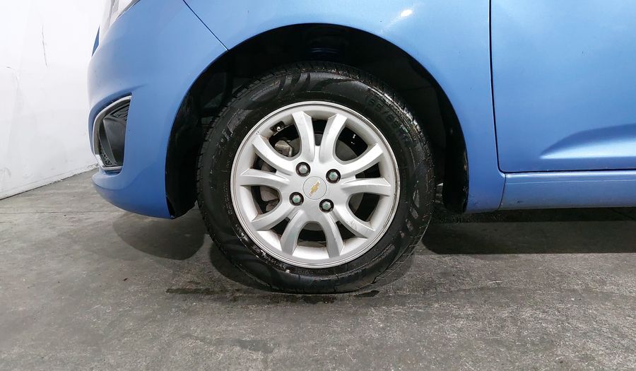Chevrolet Spark 1.2 LTZ C MT Hatchback 2013