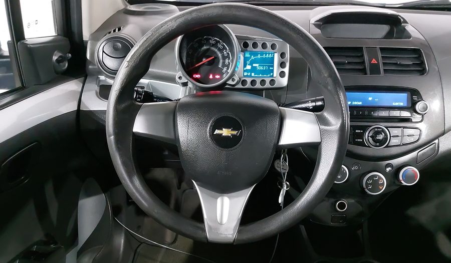 Chevrolet Spark 1.2 LTZ C MT Hatchback 2013