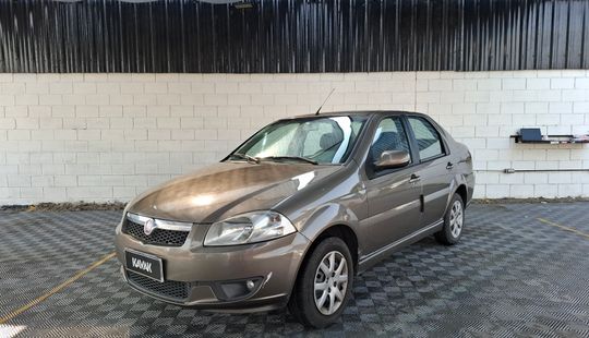 Fiat • Siena