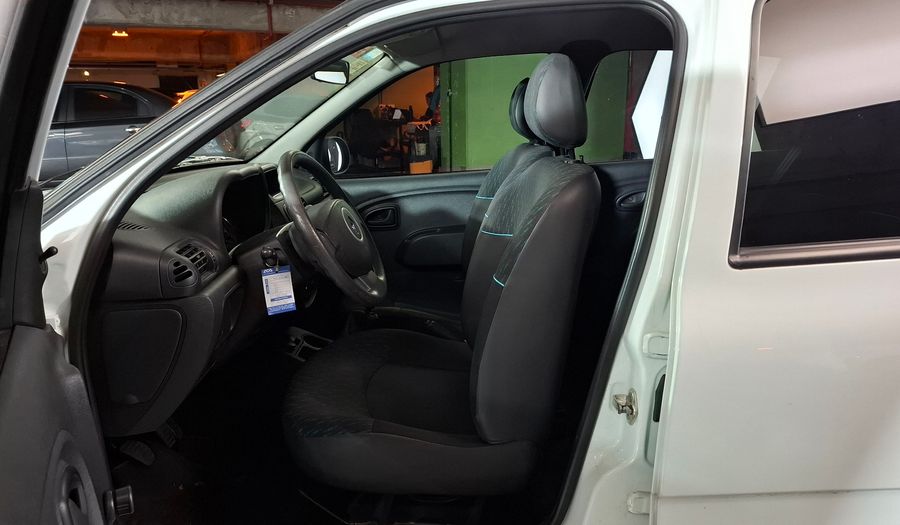 Renault Clio 1.1 CONFORT PACK Hatchback 2016