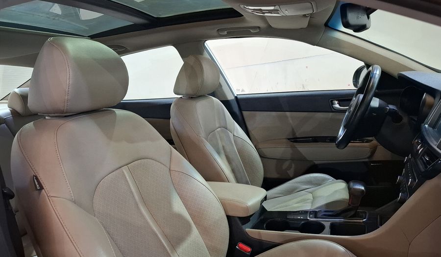 Kia Optima 2.4 GDI EX PACK AT Sedan 2017