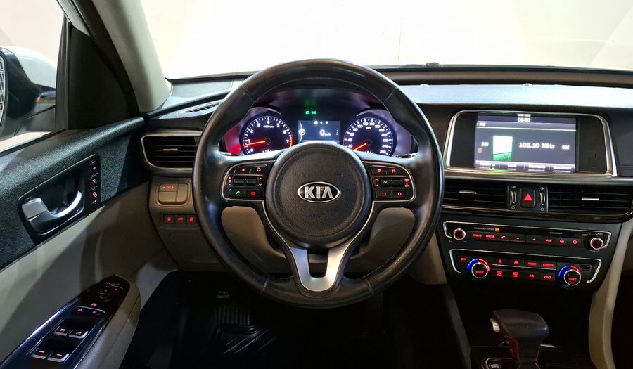 Kia Optima 2.4 GDI EX PACK AT Sedan 2017