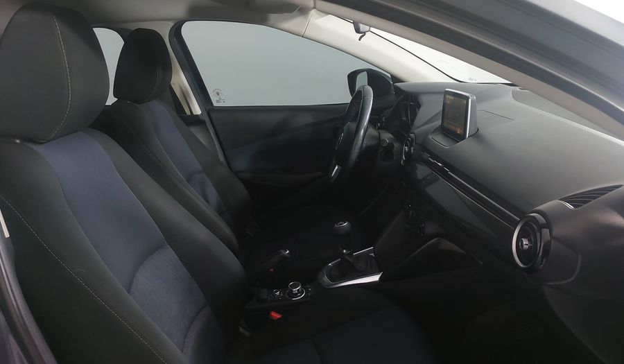 Mazda 2 1.5 I TOURING TM Hatchback 2016