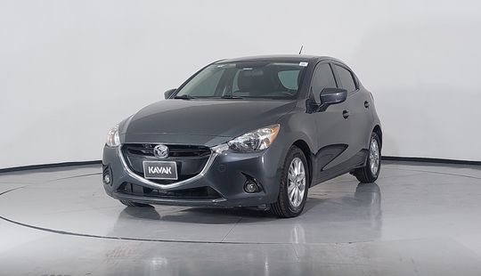 Mazda • Mazda 2